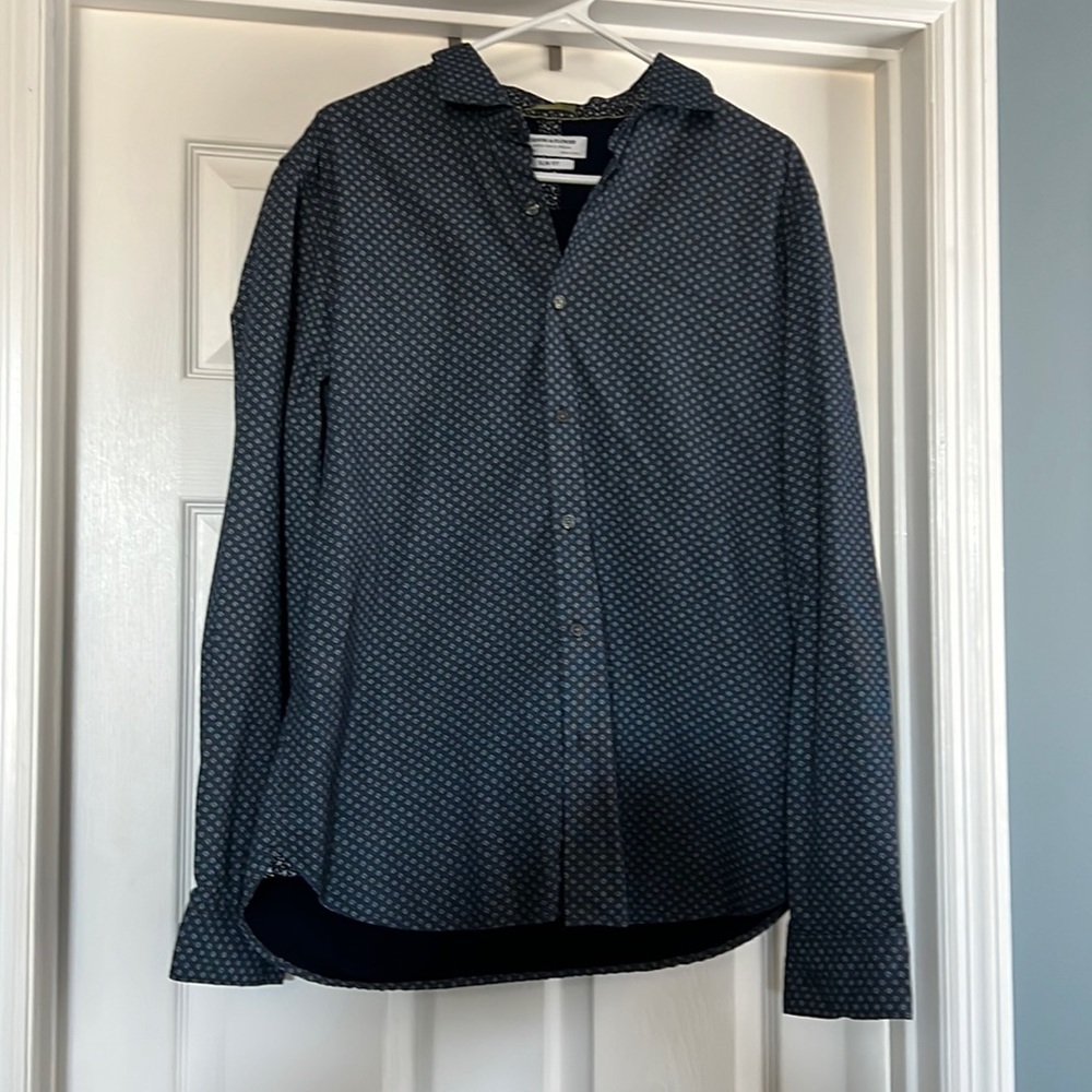 Men’s Denim & Flower XL button up.